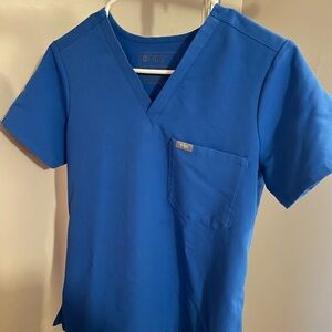 Figs Short Sleeve V-Neck in Blue